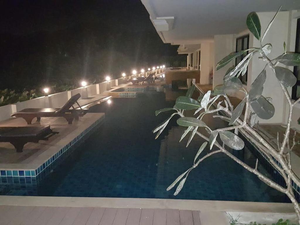 The Lago Apartments Rawai Екстериор снимка
