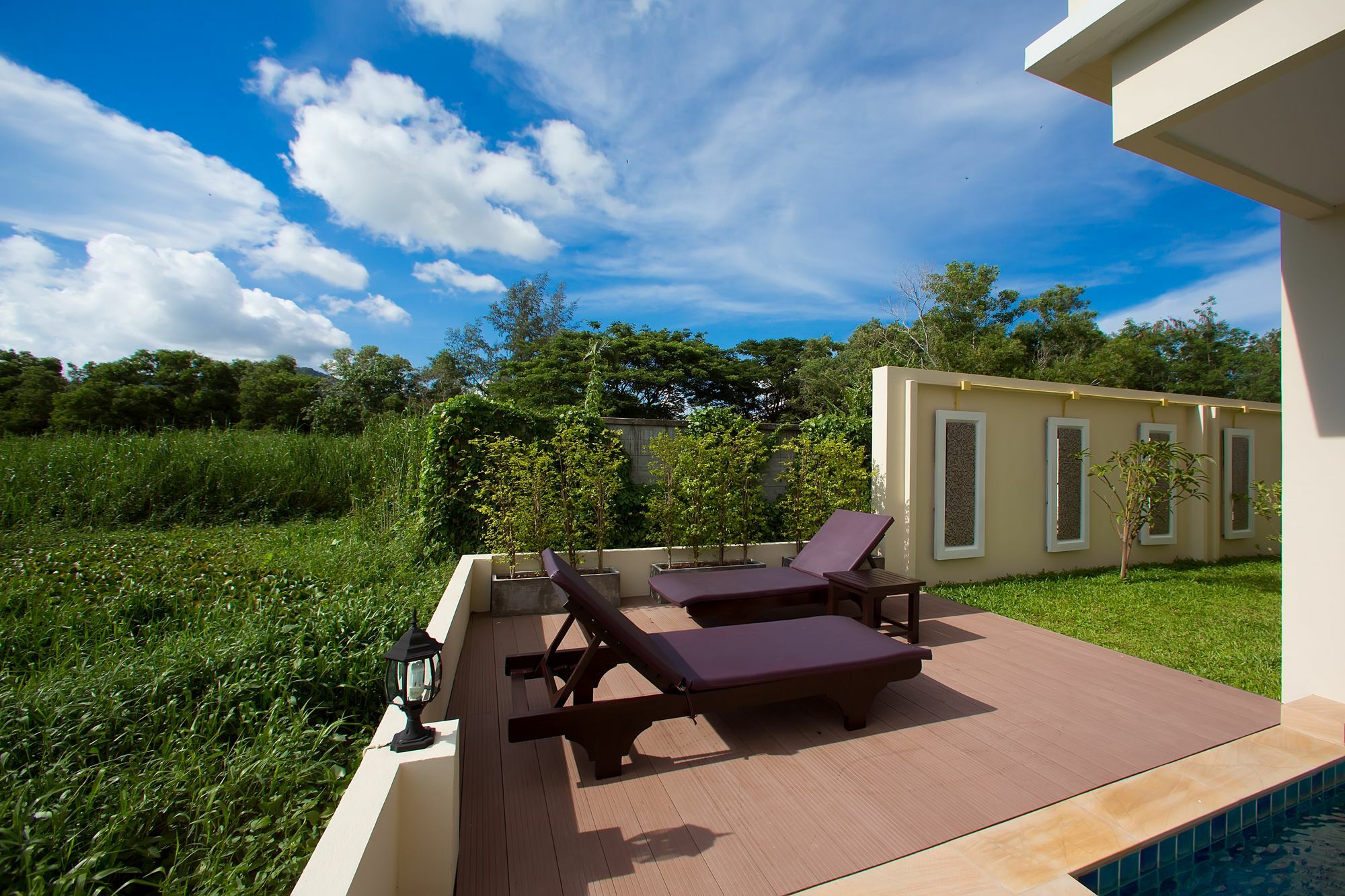 The Lago Apartments Rawai Екстериор снимка